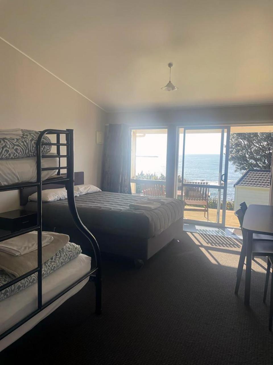 Belt Road Seaside Holiday Park New Plymouth Exterior foto